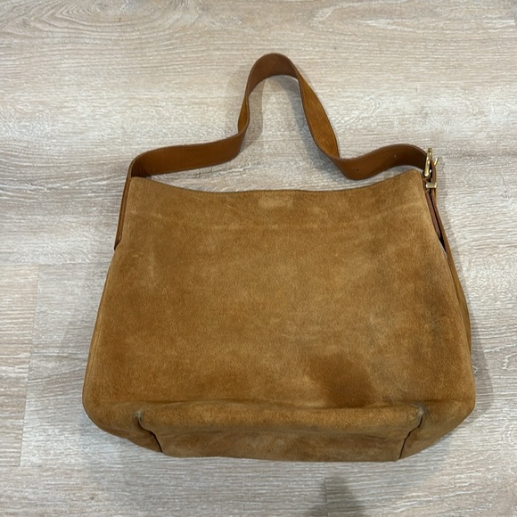 NWT Madewell The Essential Bucket Tote: Caramel Suede SOLD OUT ONLINE - Picture 8 of 10
